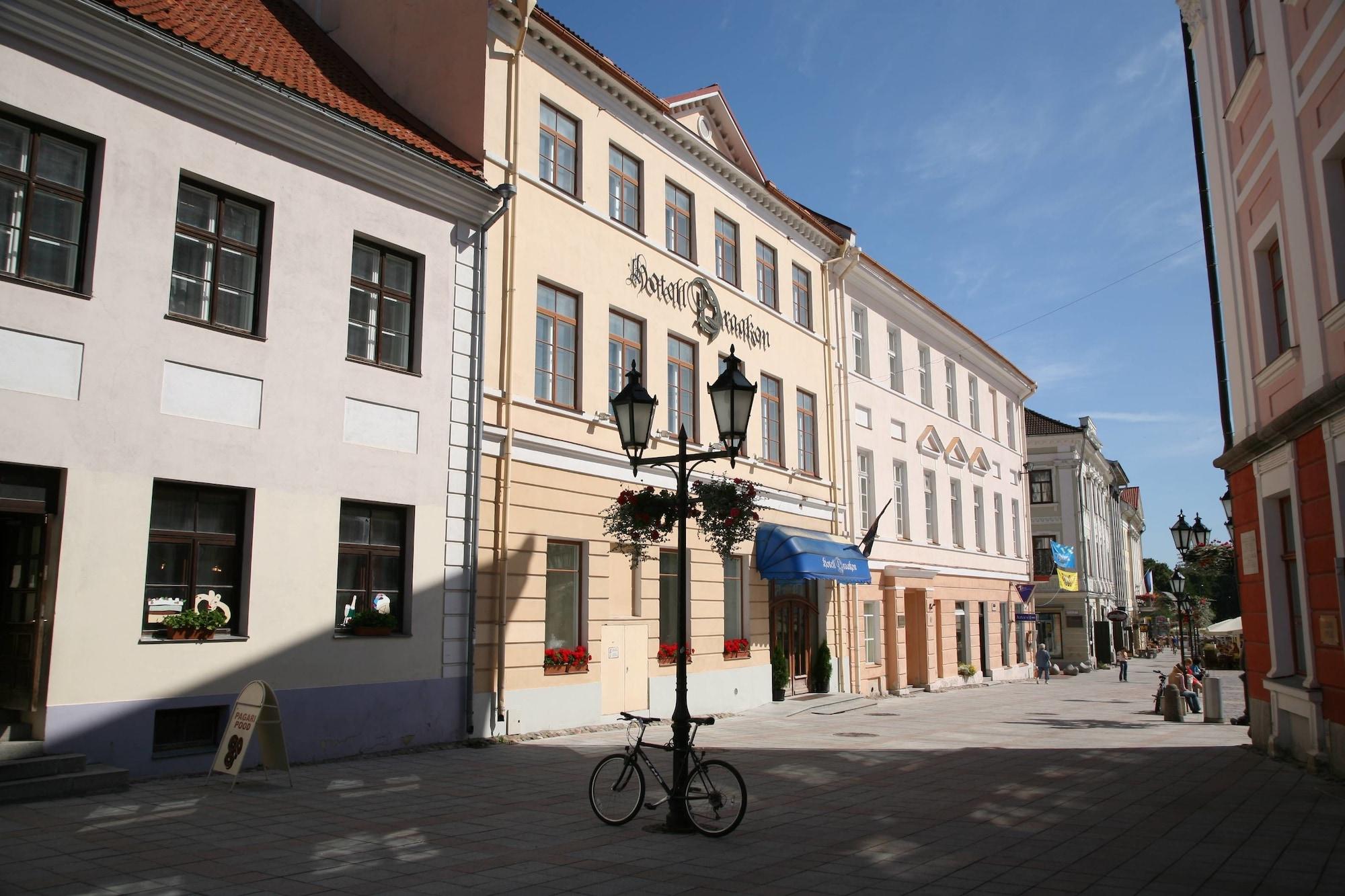 Vista Exterior Draakon Hotel