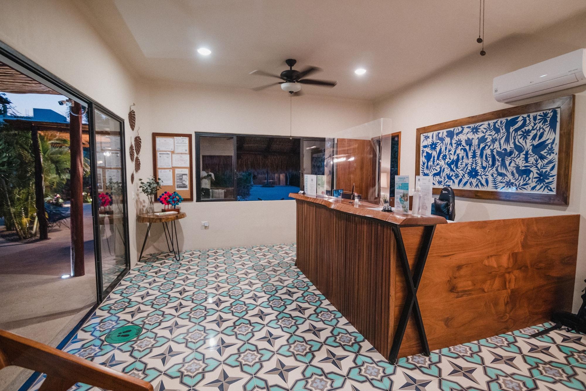 Vista Lobby Blue Palm Bacalar