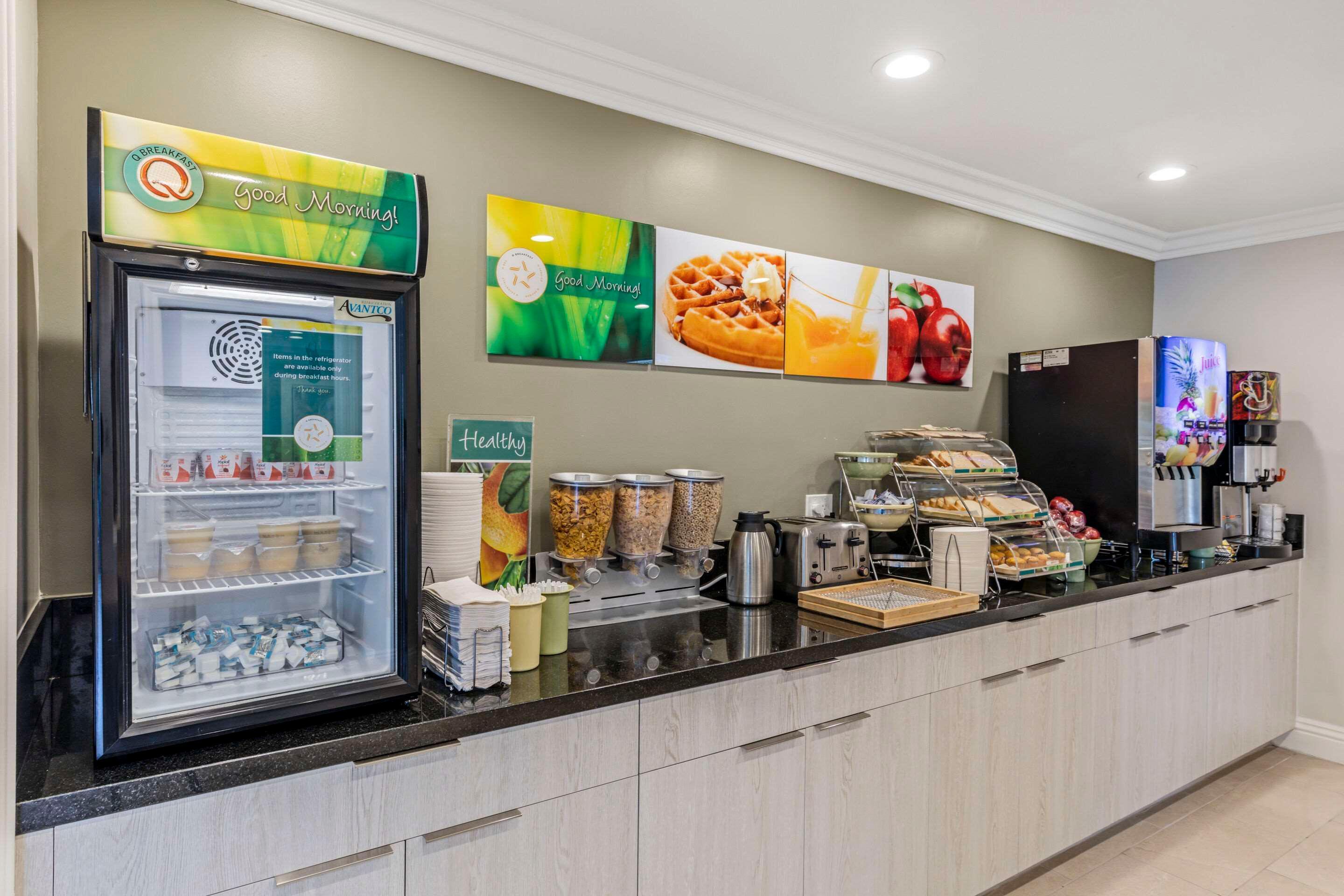 Restaurant Quality Inn & Suites Anaheim Maingate