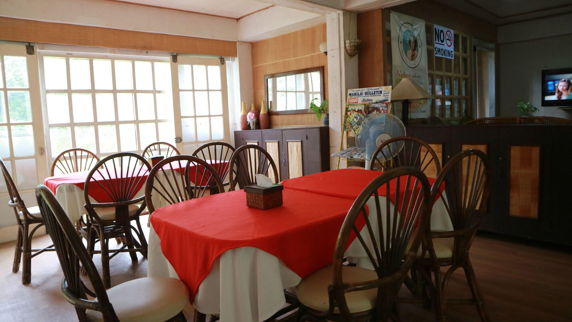 Restaurant Cabua-an Beach Resort - Hostel