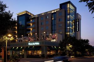 Alojamiento - Archer Hotel Falls Church