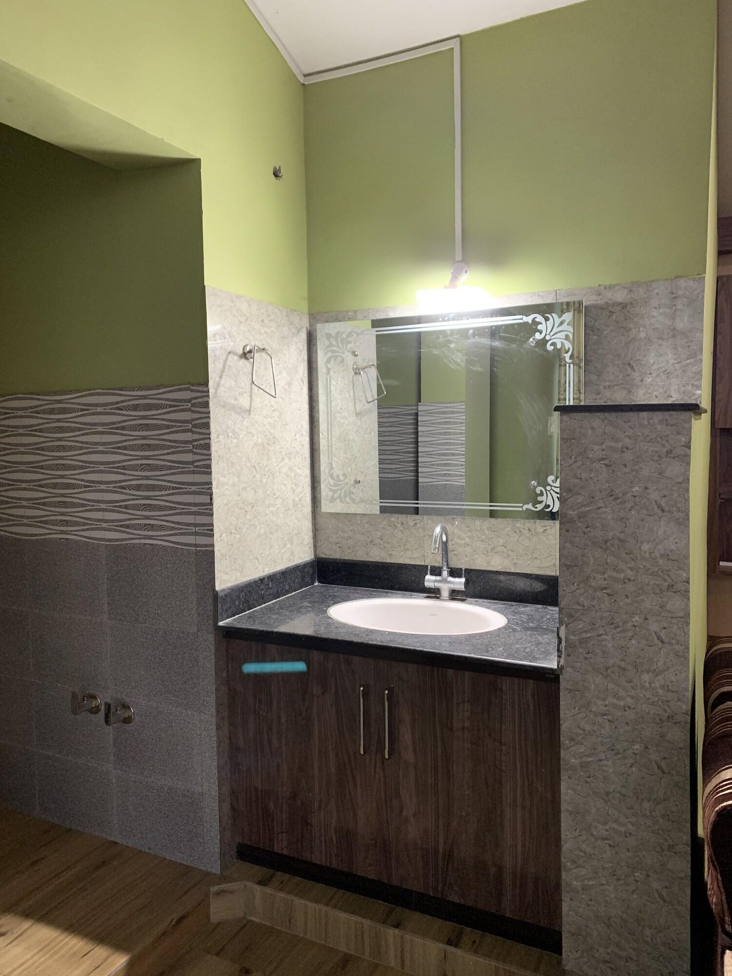 Equipamiento de Habitación 2BHK Apartment