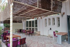 Hospedagens - Golden Rose Hotel