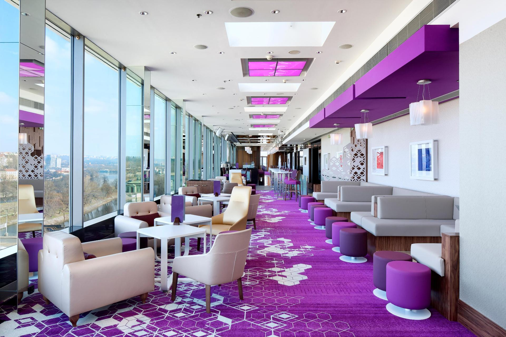 Bar/Salón Hilton Prague