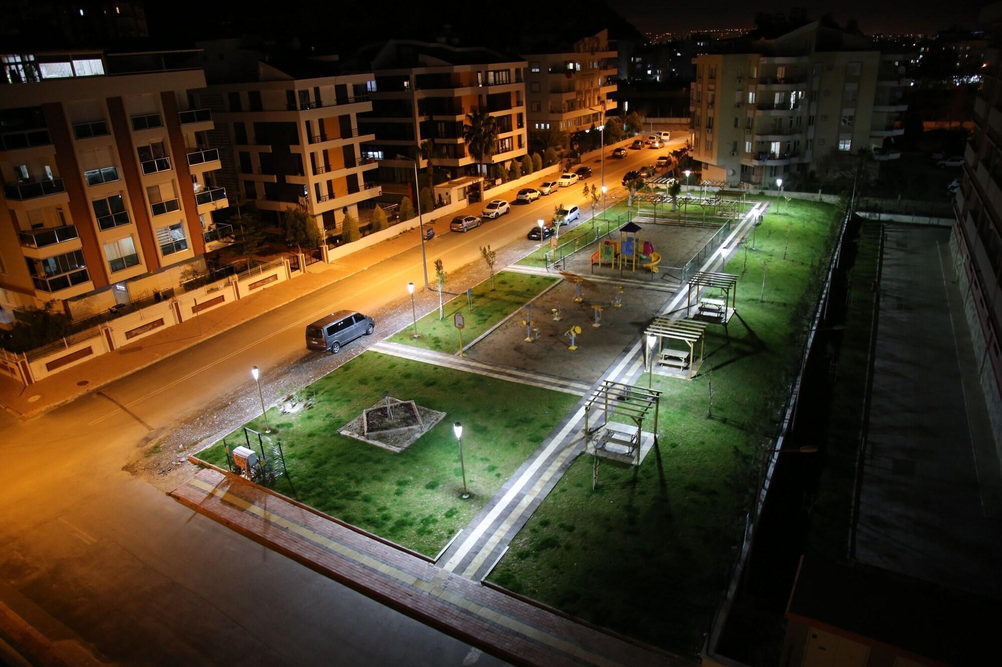 Instalaciones Recreativas Golden World Suite Hotel