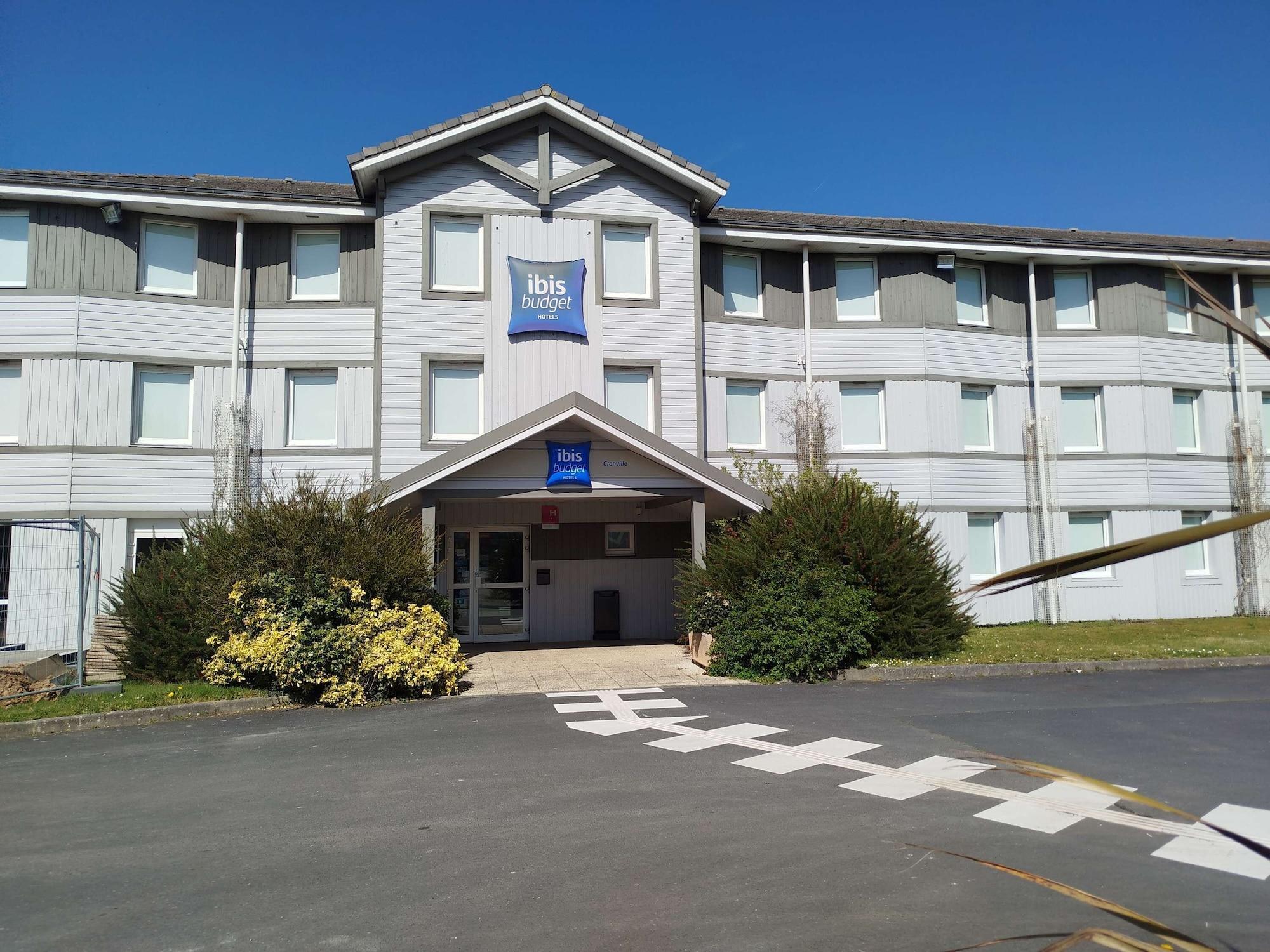 Vista Exterior ibis budget Granville