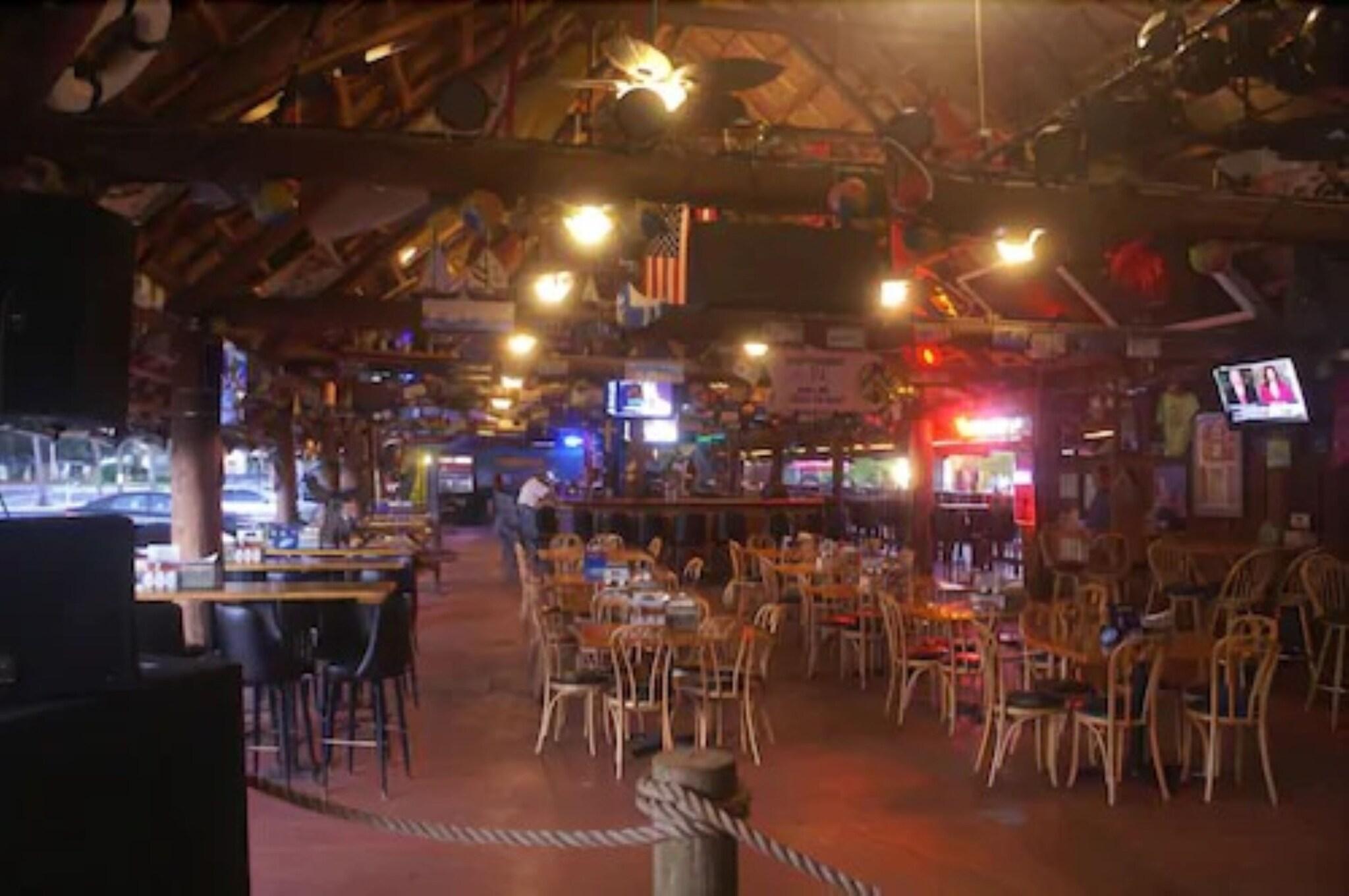 Restaurant Dolphin Key Resort