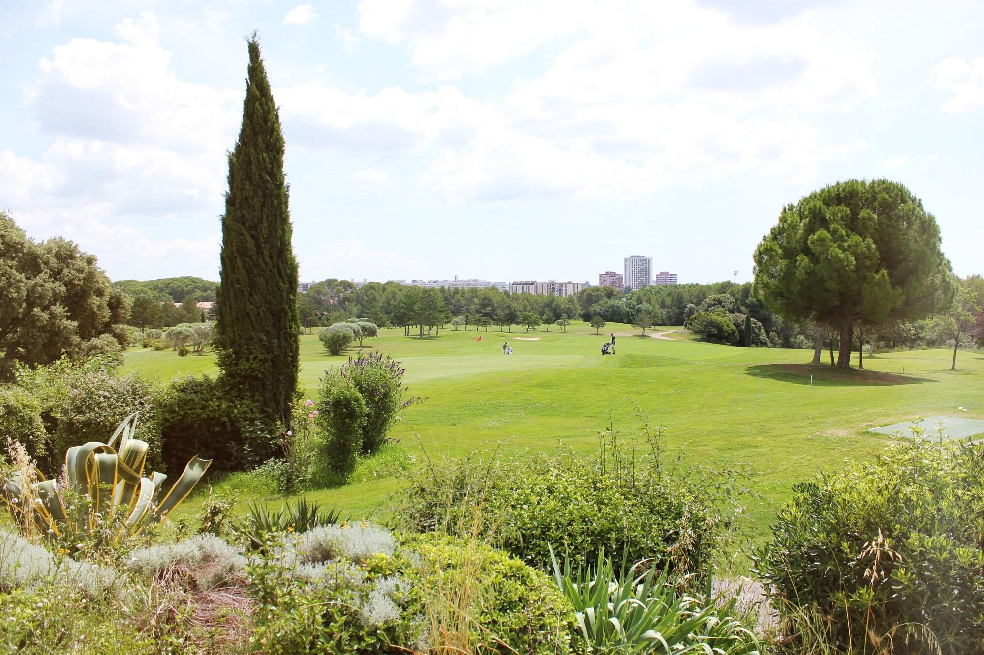 Vista Exterior Hotel Golf Fontcaude