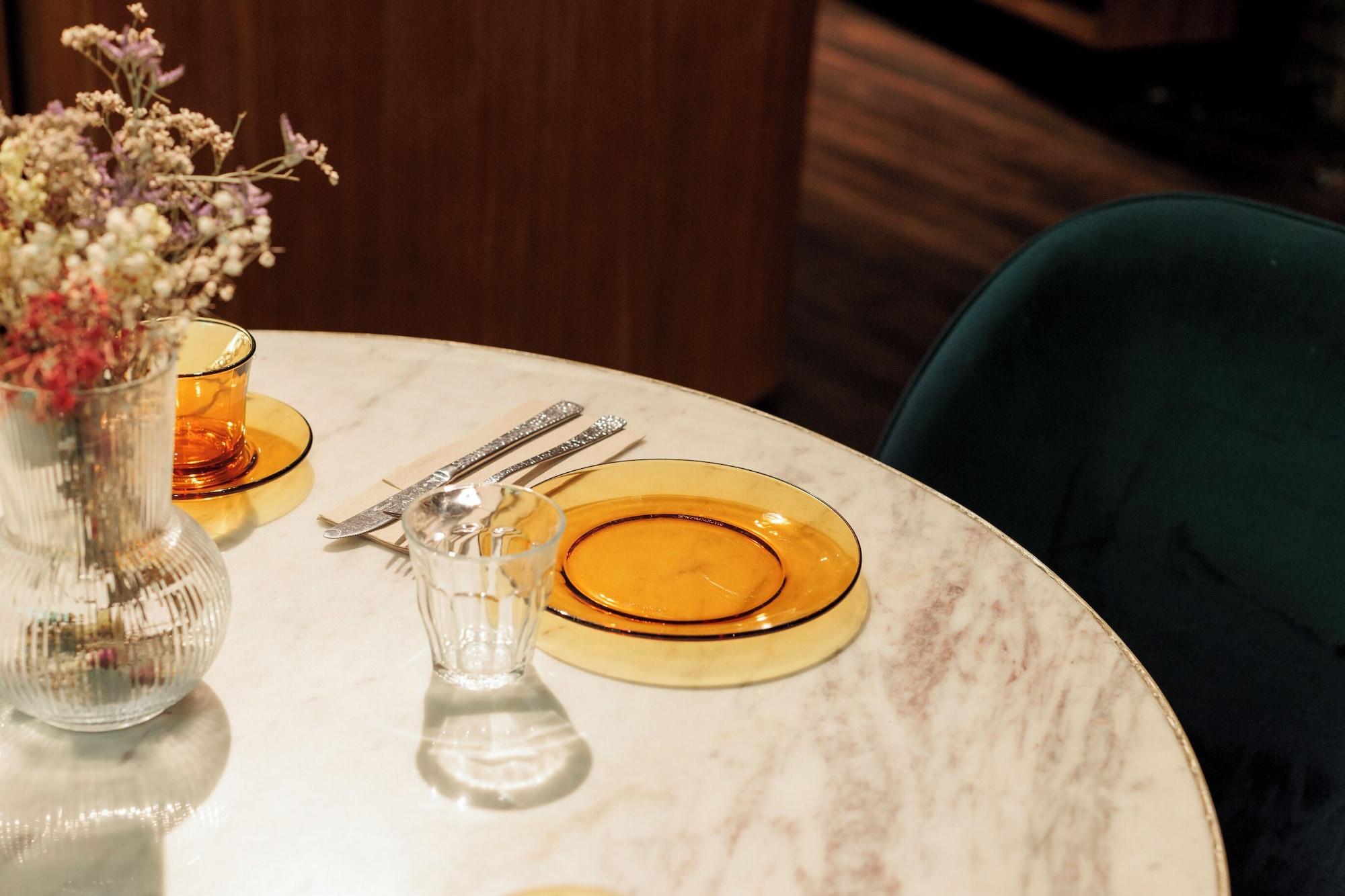 Restaurant Blume Cruz Suites