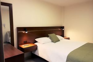 Alojamiento - CASA TOMEBAMBA HOTEL & CONFORT