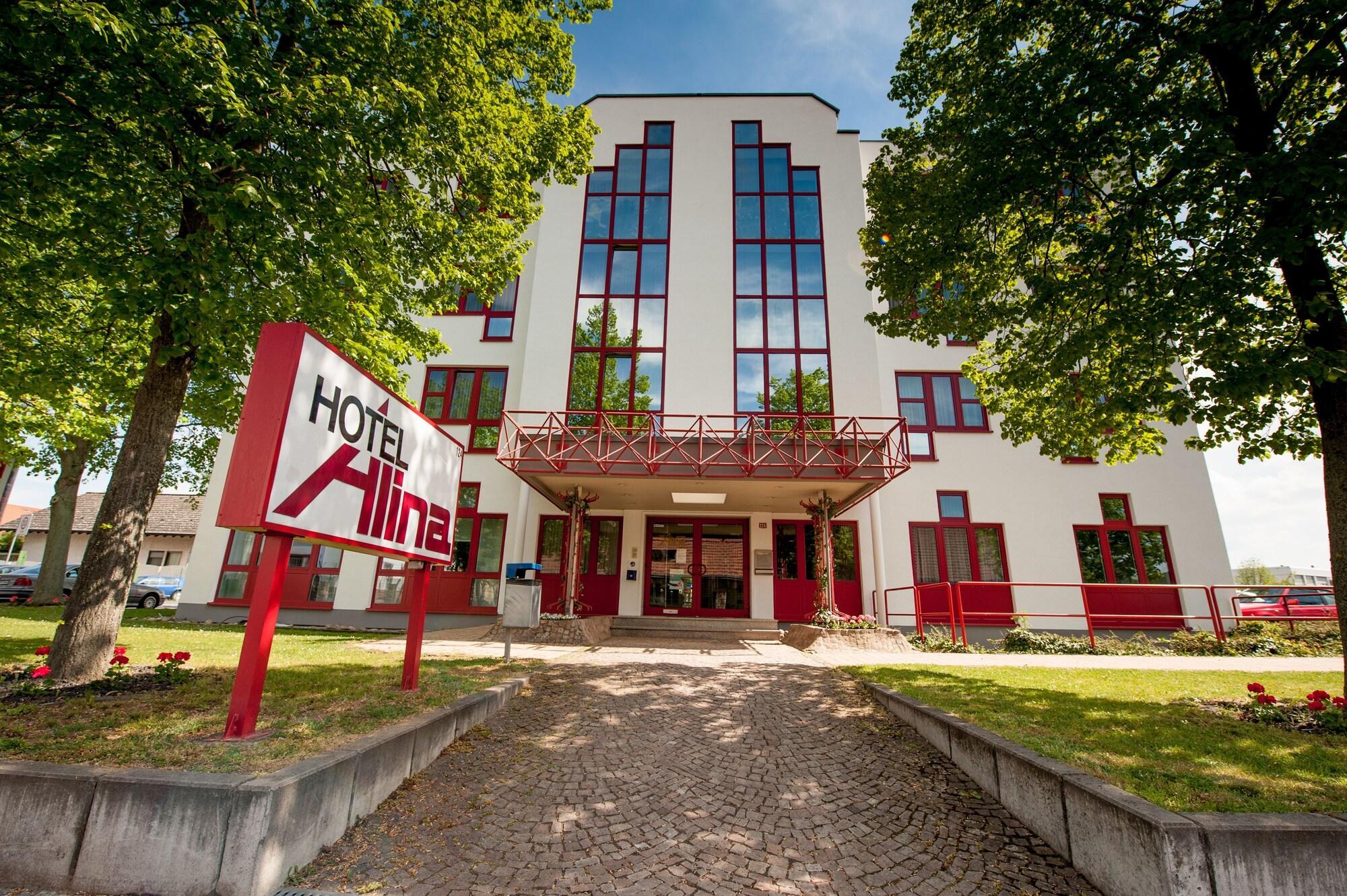 Vista Exterior Hotel Alina