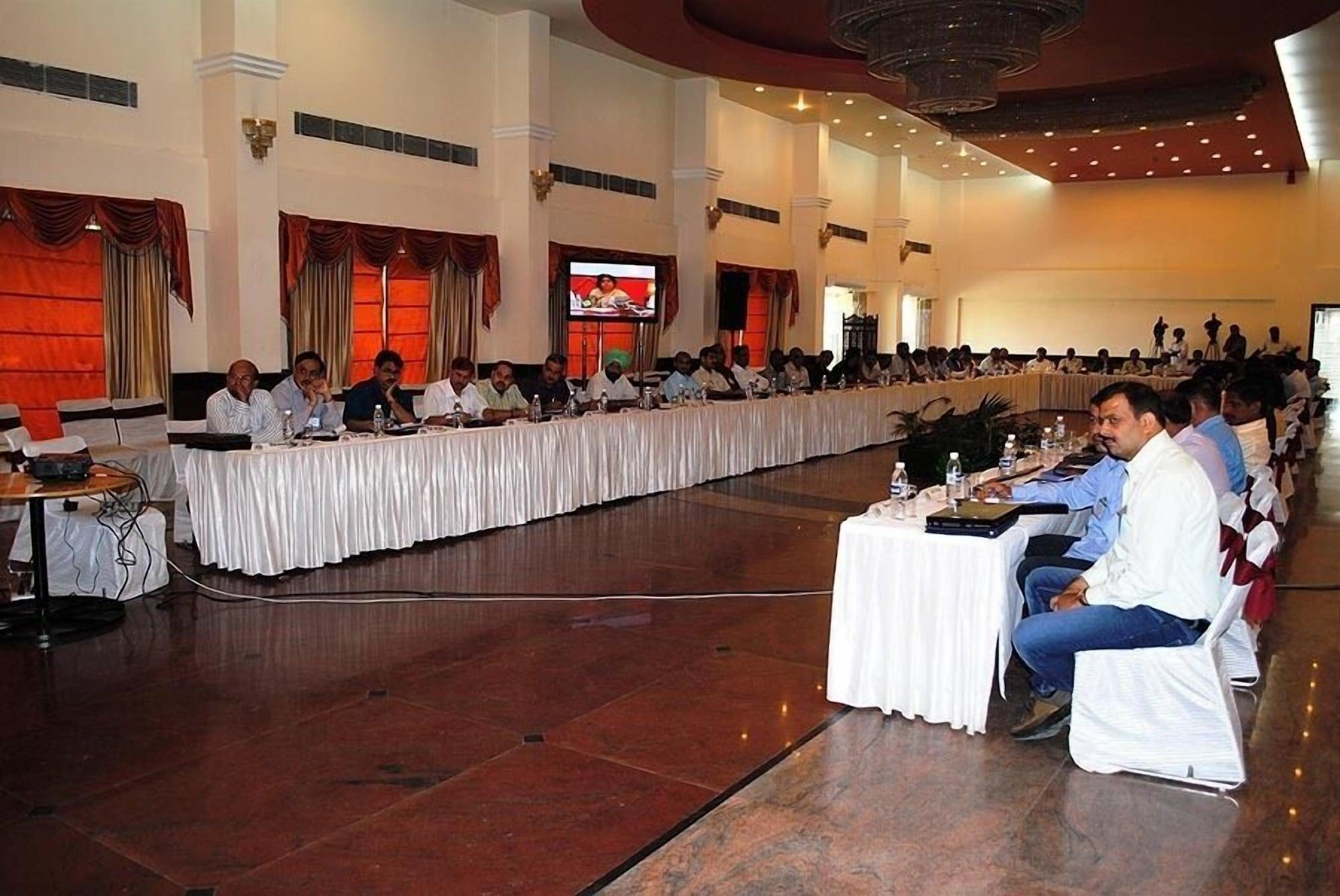 Sala de Reuniones Hotel Softel Plaza