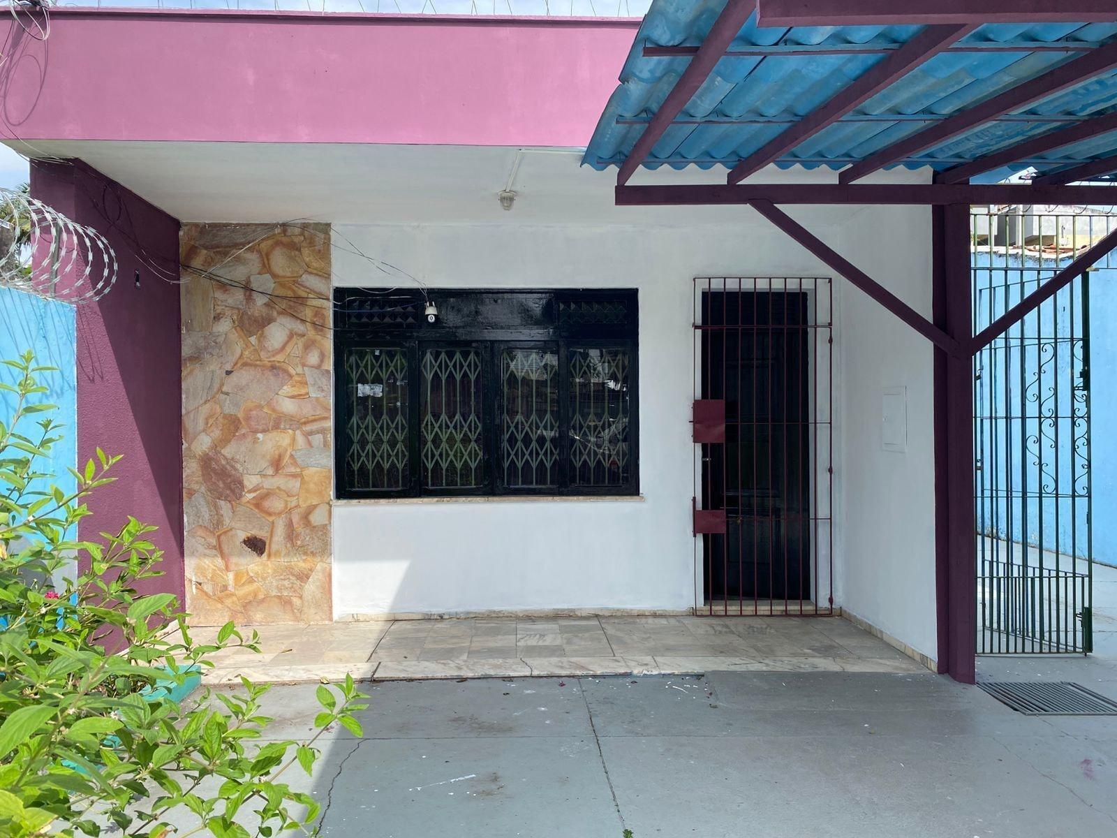 Vista Exterior Açaizeiro Hostel