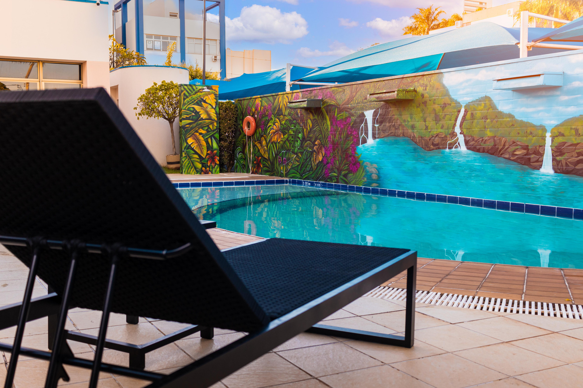 Vista Piscina Hotel Golden Park Uberlândia by Nacional Inn
