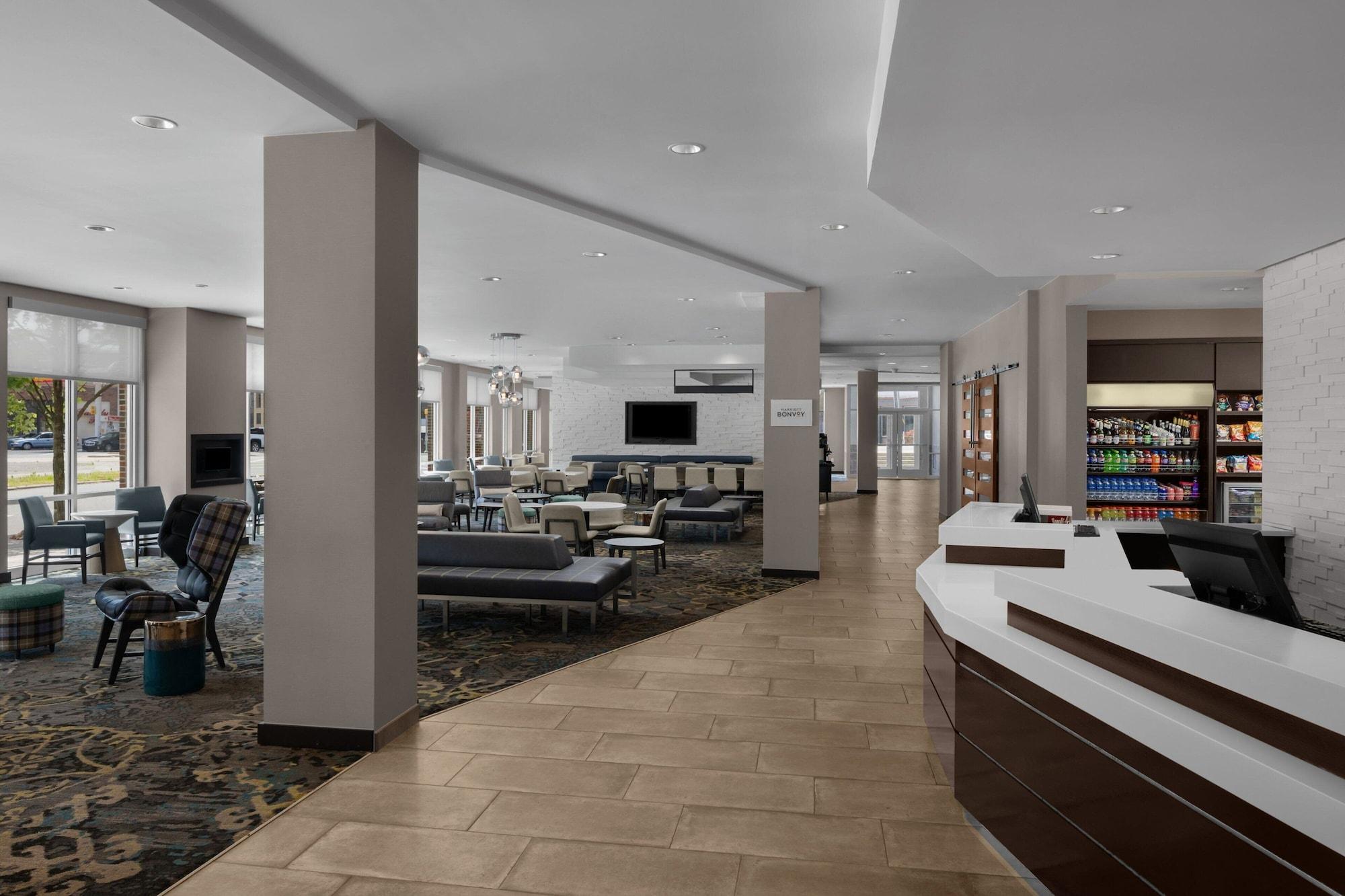 Vista Lobby Residence Inn Durham McPherson/Duke University Medical Cntr