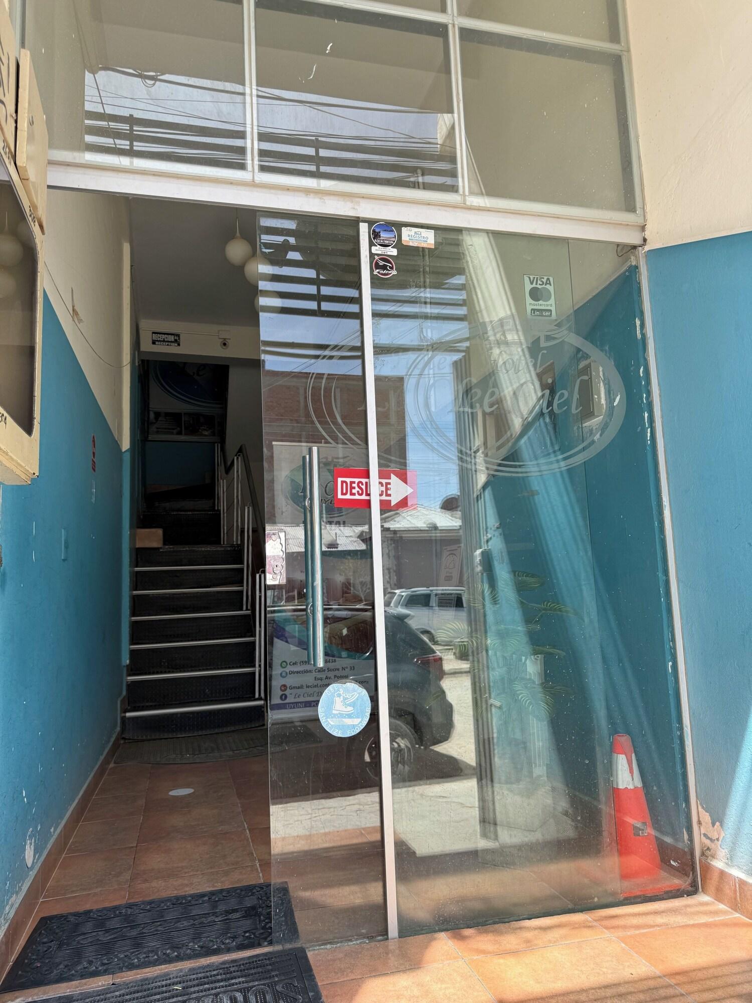 Vista Exterior Hostal Le Ciel Uyuni