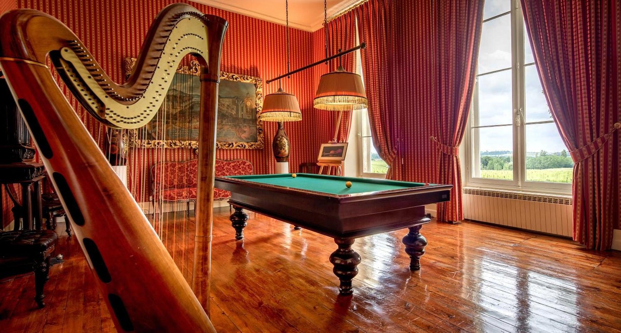 Instalaciones Recreativas Château Fombrauge - Bernard Magrez Luxury Wine Experience