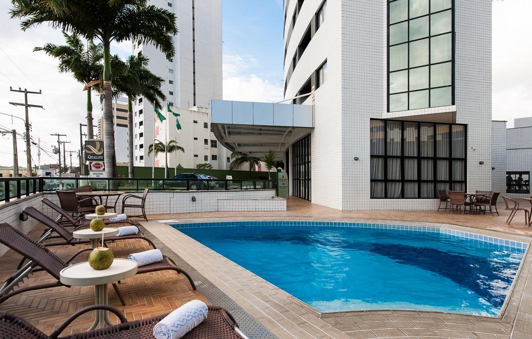 Vista Piscina Quality Suites Natal Ponta Negra