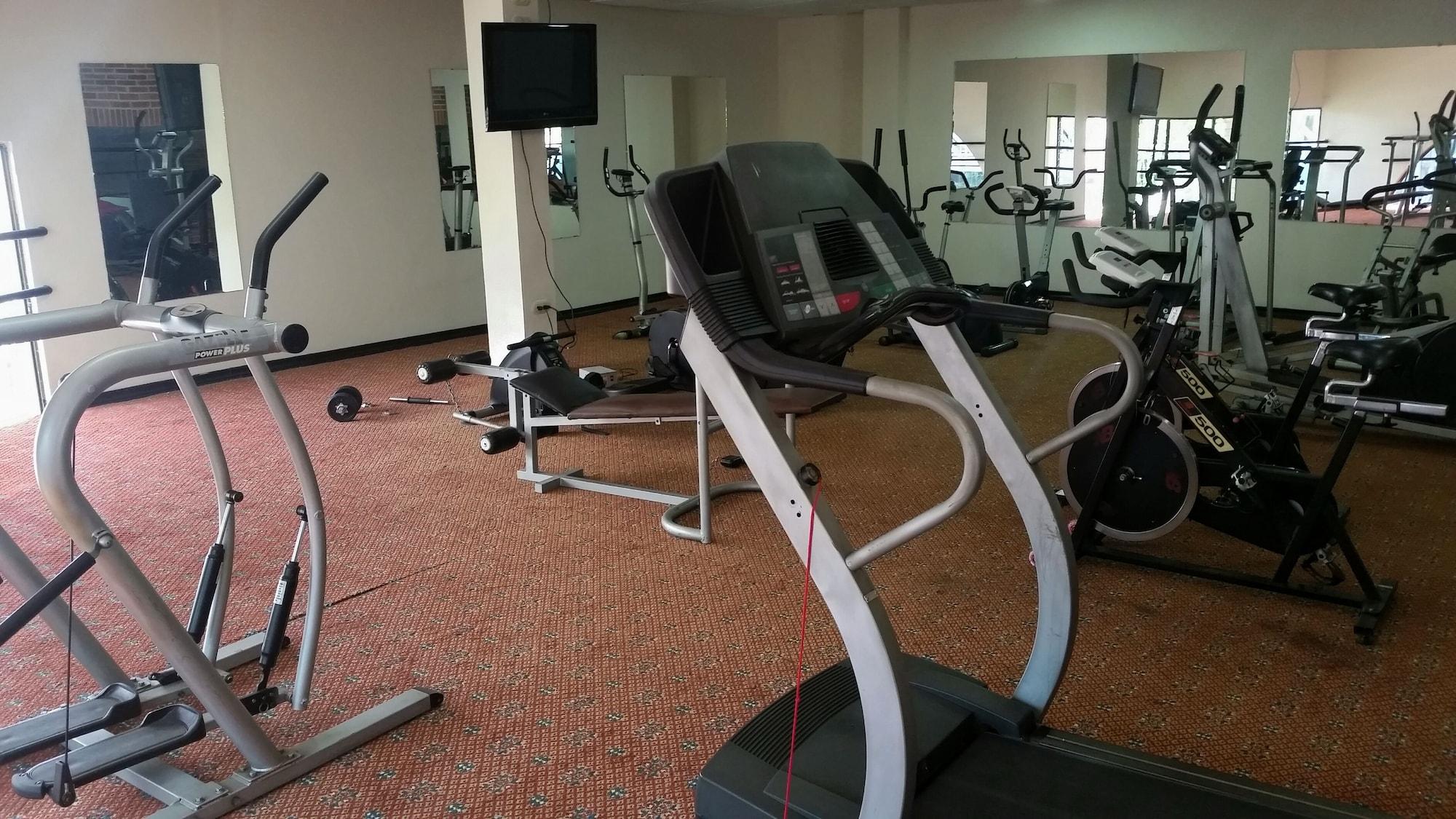 Gimnasio Casa Morales Hotel Internacional y Centro de Convenciones