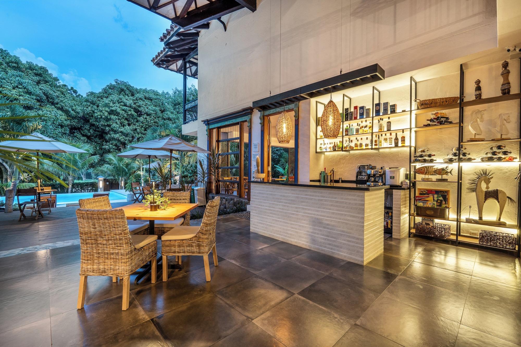 Bar/Salón Casa Jacaranda Hotel Boutique - Cauca Viejo - Mayores de 14 años
