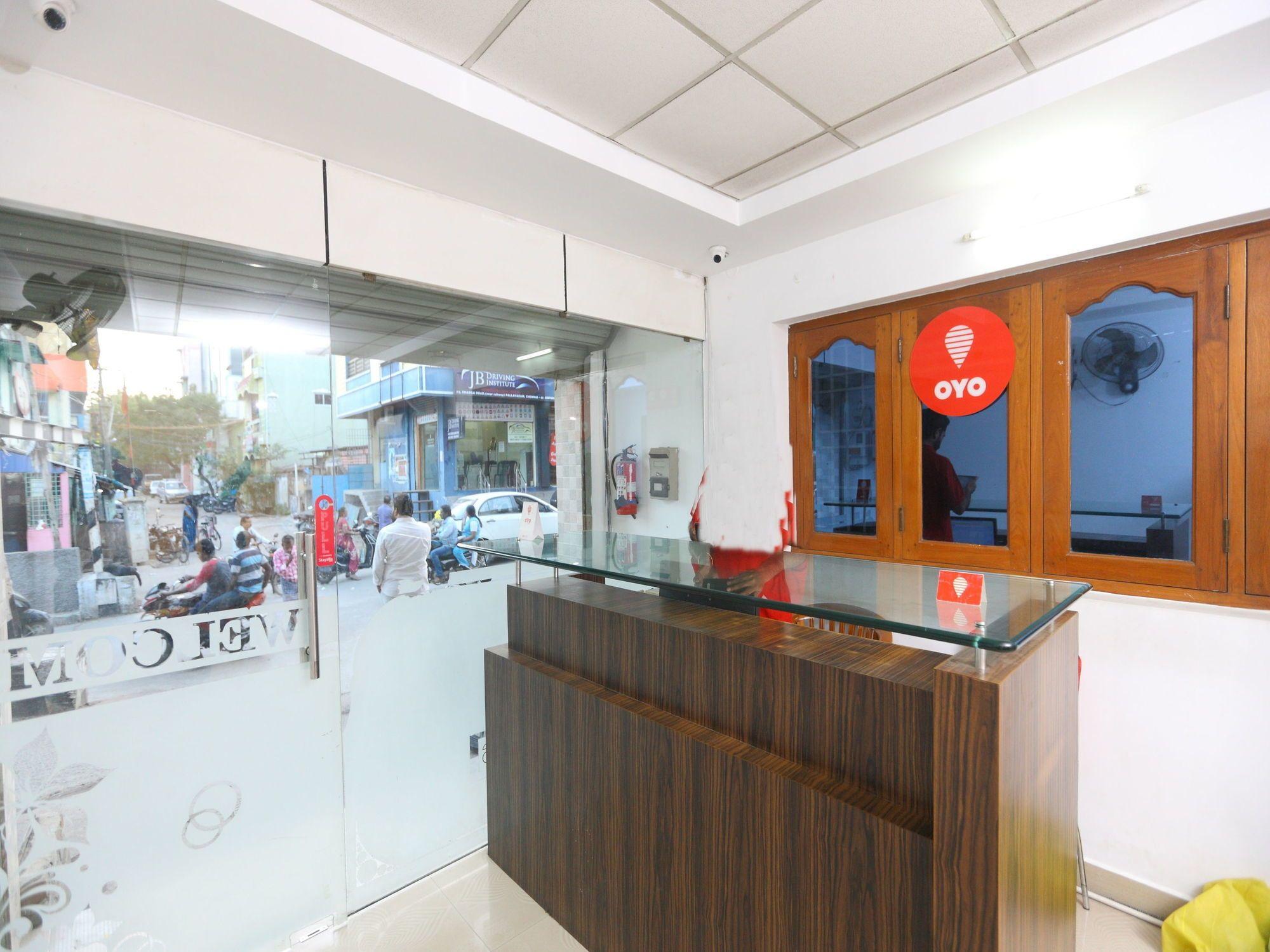 Vista Lobby OYO 1054 Hotel AVNB Towers