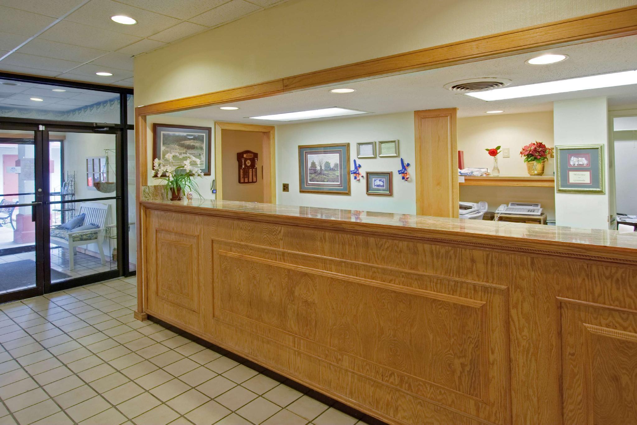 Vista Lobby Americas Best Value Inn Grenada