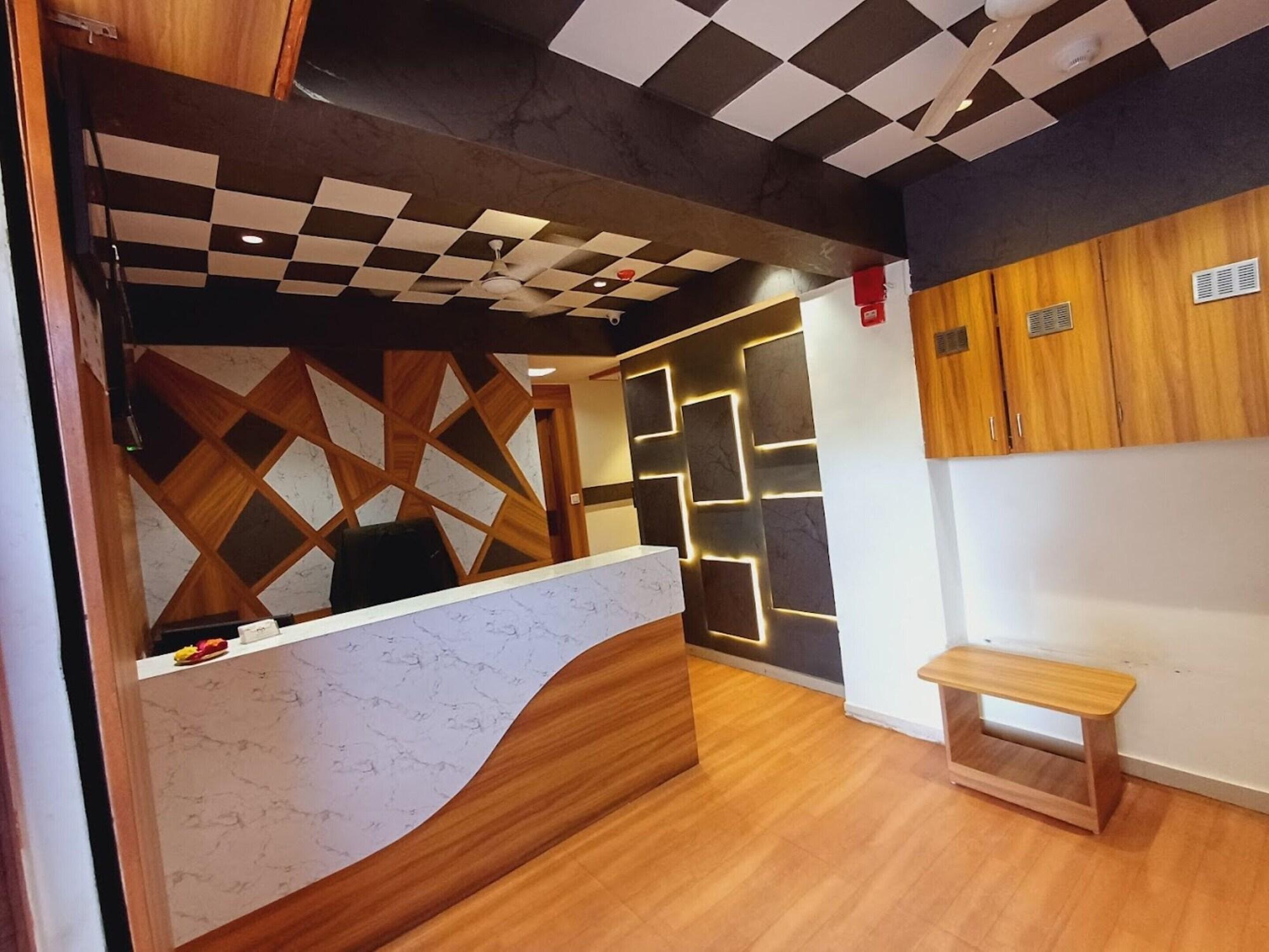 Vista Lobby The Stay Inn Hotel Gujarat