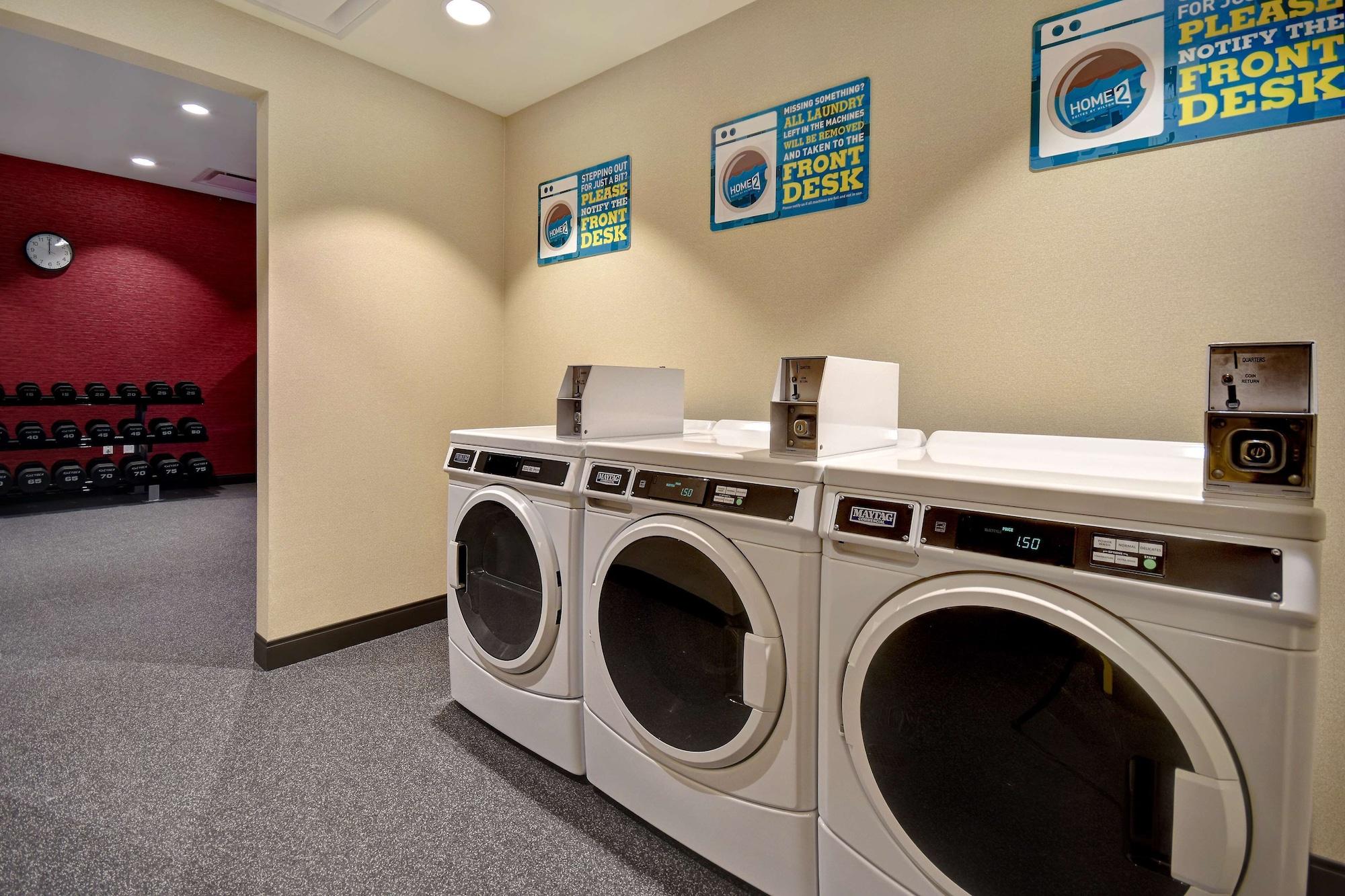 Gimnasio Home2 Suites by Hilton Boston South Bay
