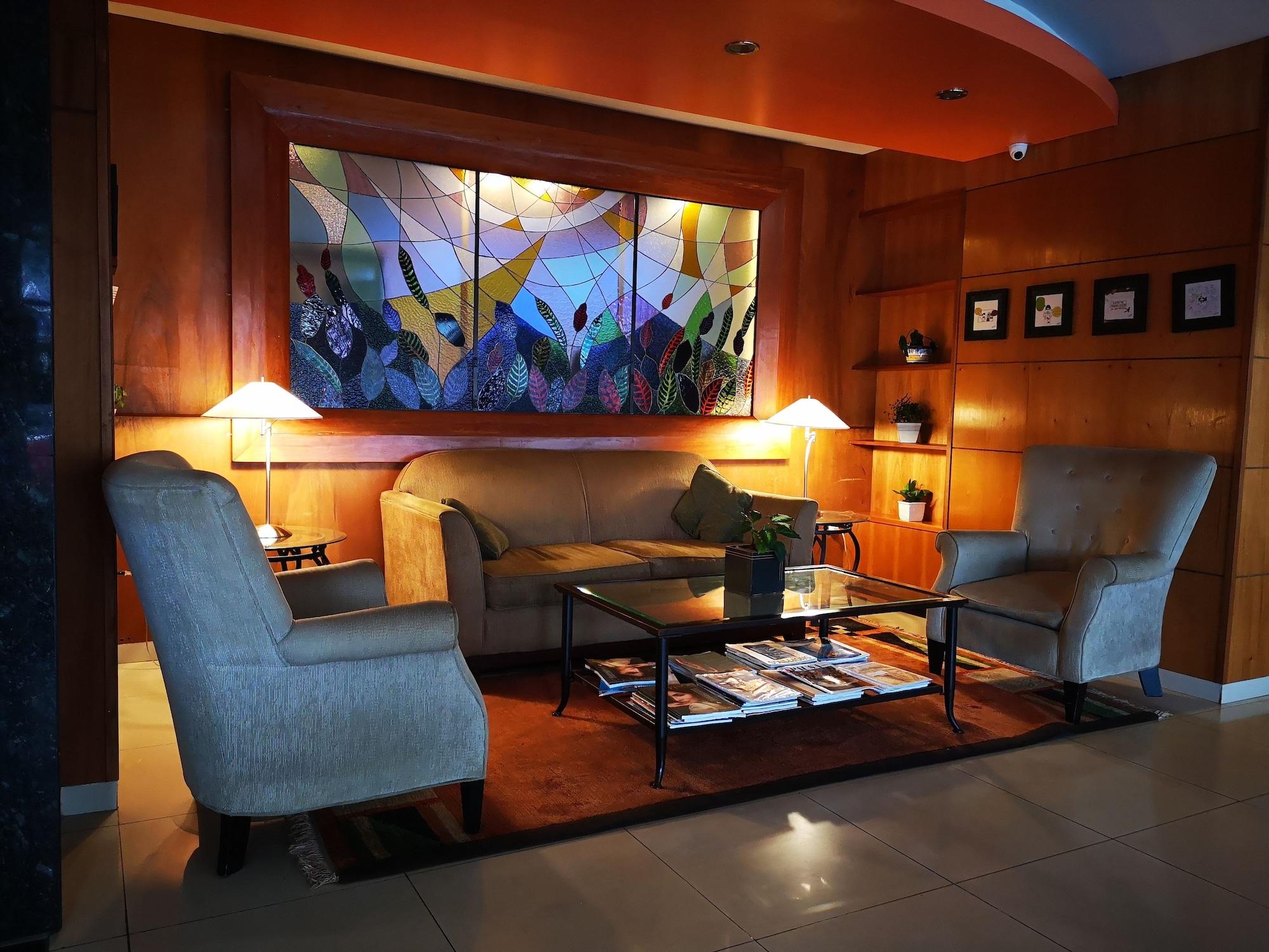 Vista Lobby Convair Hotel