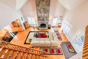 Alquiler Vacacional - The European Estate | Views, Hot Tub, Sauna & Gym