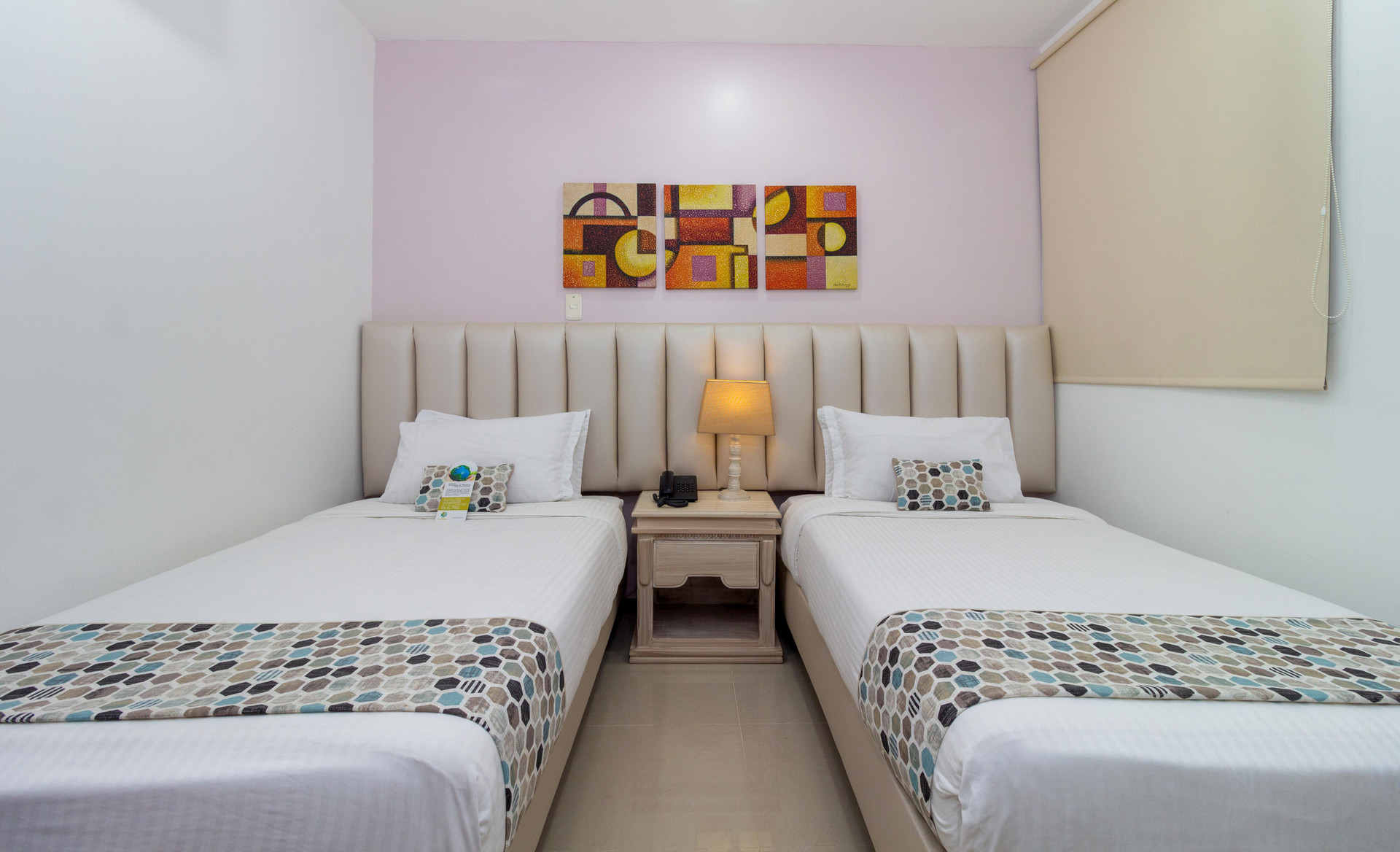 Camas Hotel Costa Bonita