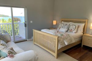 Alquiler Vacacional - Beachfront vacation Dream house in Long Island Sound.