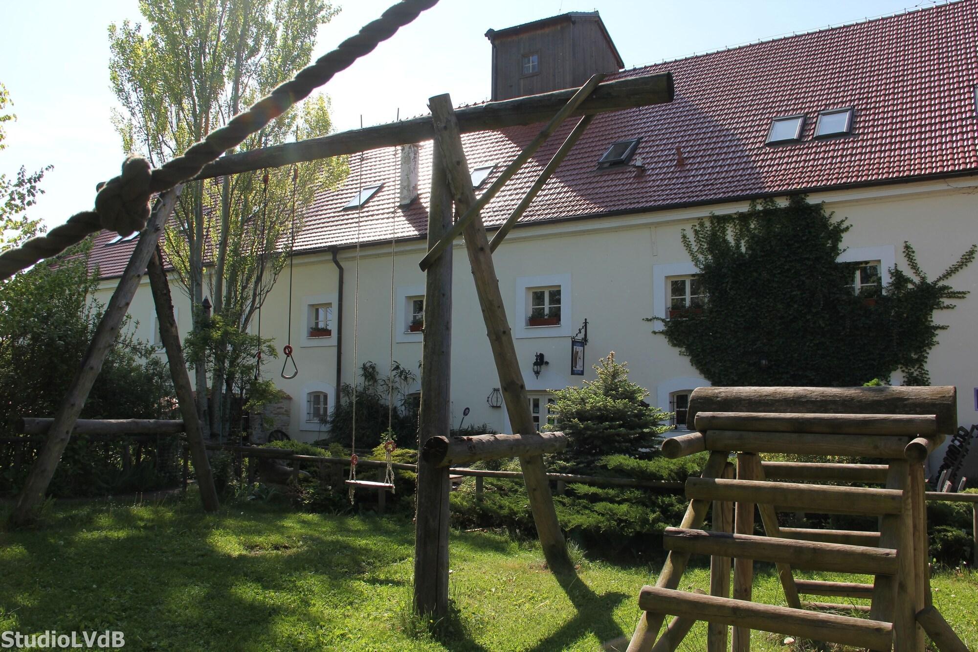 Instalaciones Recreativas Auberge de Provence