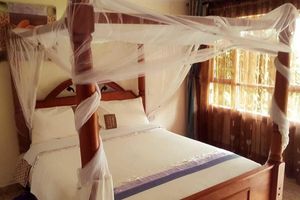 Alojamiento - Hippo Safaris Resort