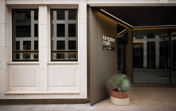 Kimpton Main Frankfurt by IHG
