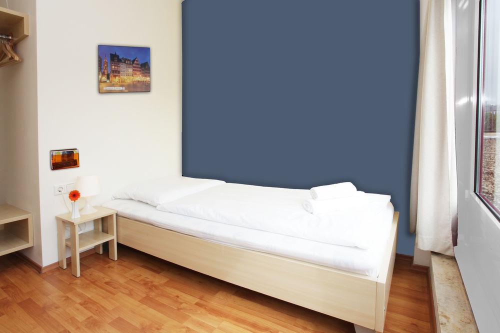 Hotel A&O Frankfurt Galluswarte - Hostel