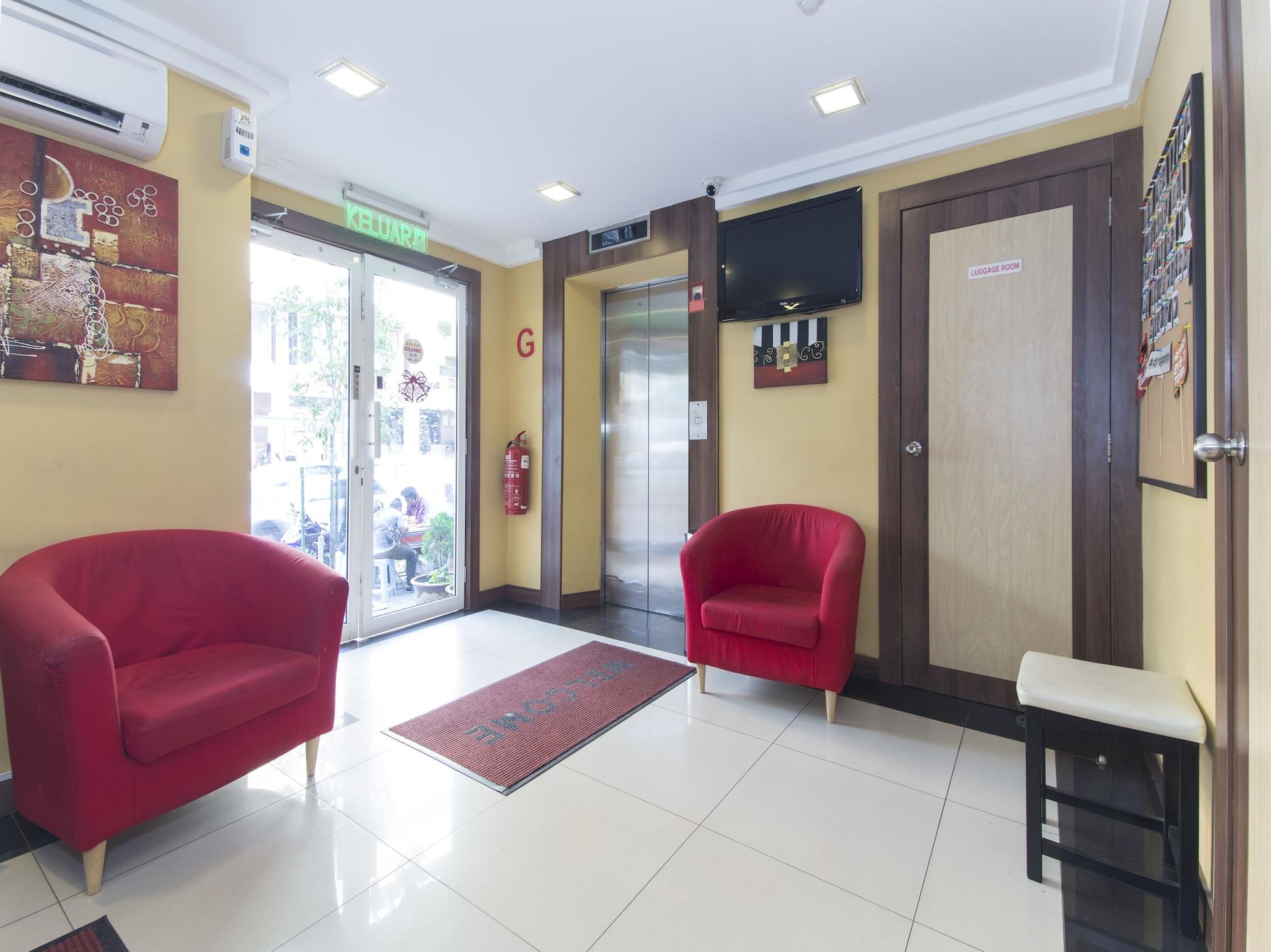 Vista Lobby Dragon Inn Premium Hotel