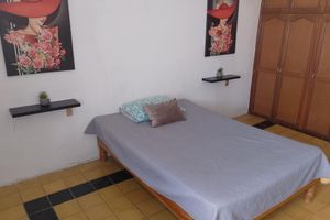 Alquiler Vacacional - Exclusive room for gay men (inside a club meeting place).