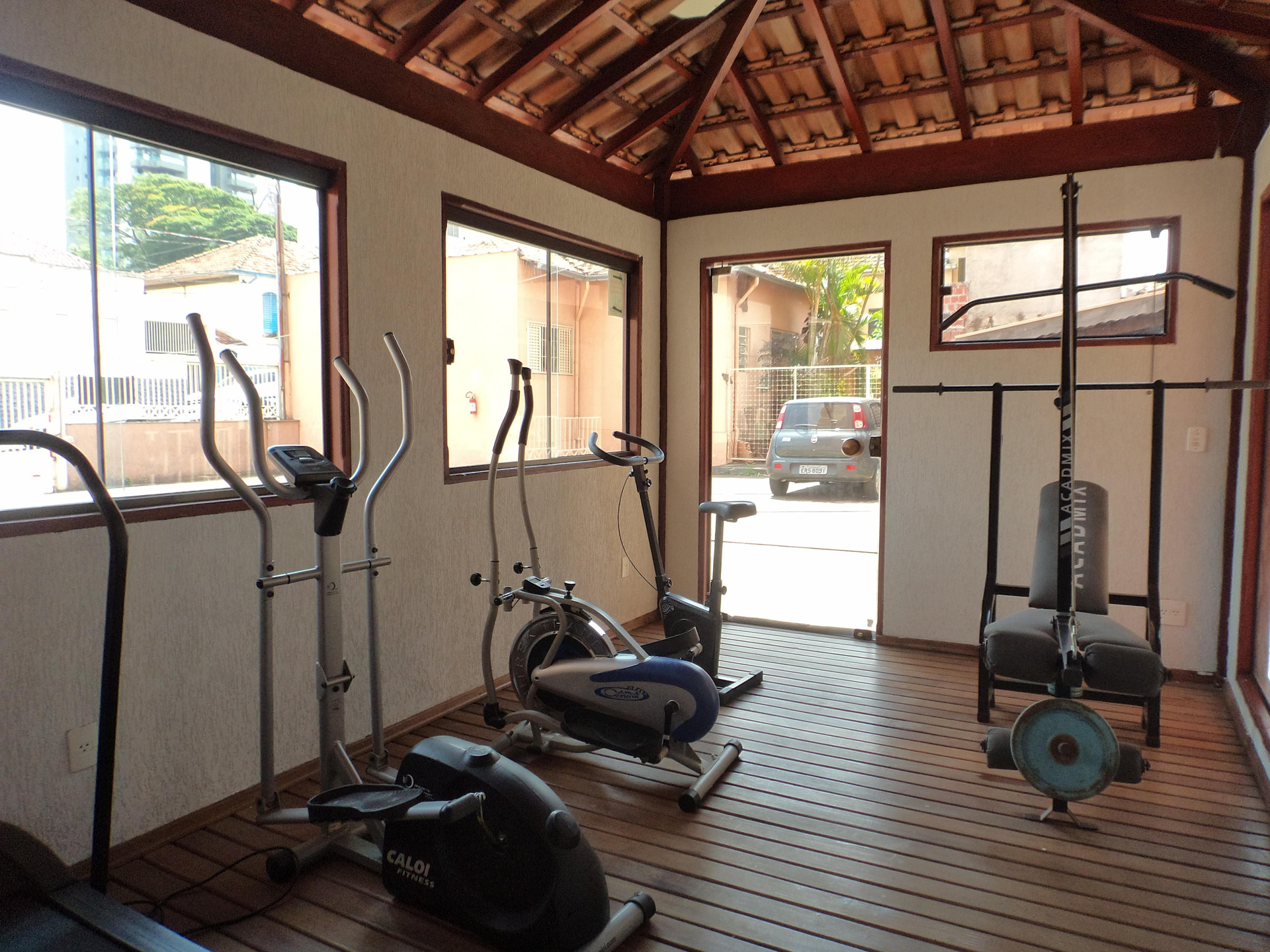 Gimnasio The Hill Apart Suites