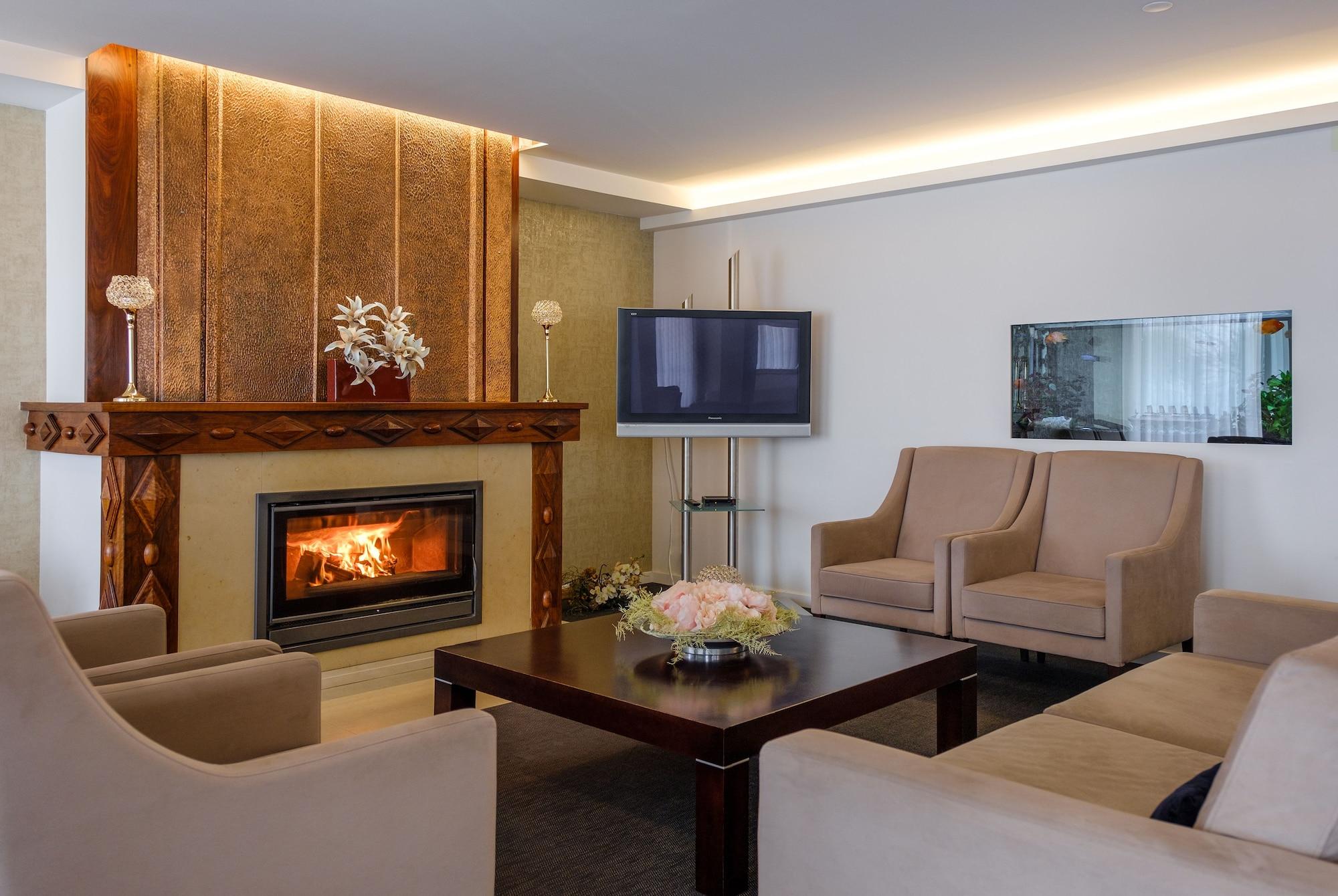 Bar/Salón Hotel Regina