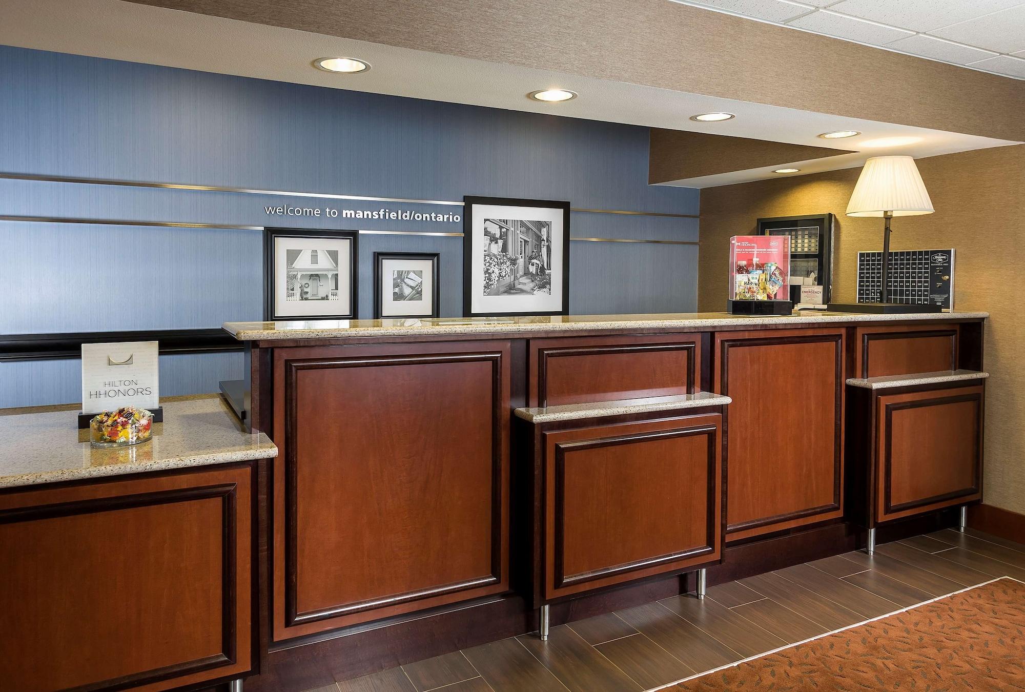Vista Lobby Hampton Inn Mansfield/Ontario