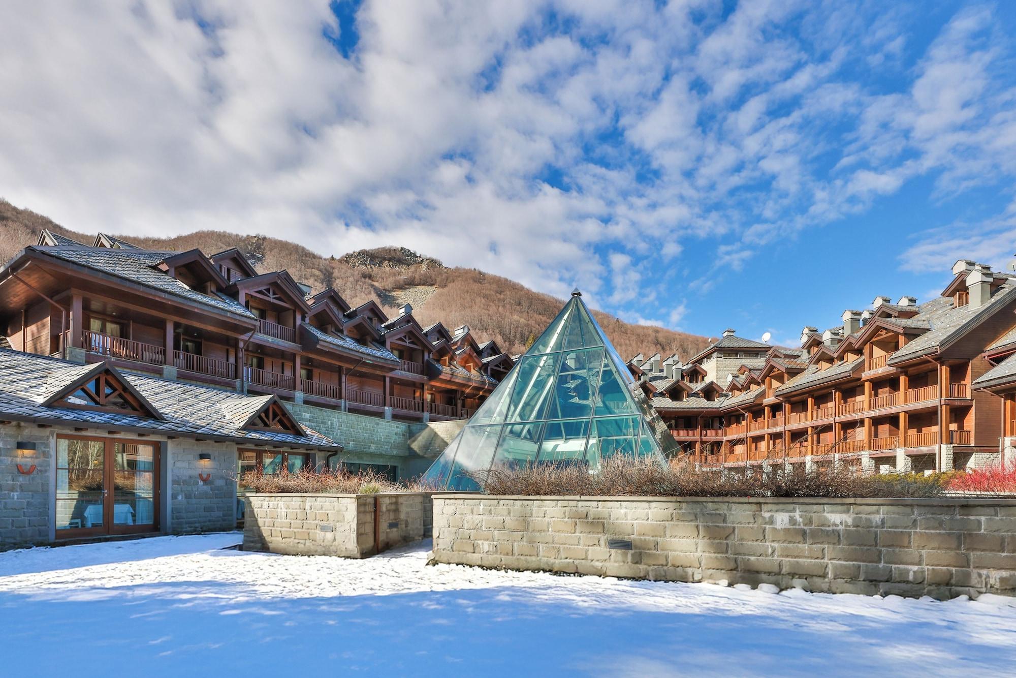 Vista Exterior Val di Luce Spa Resort