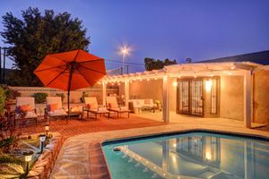 Alquiler Vacacional - Voted Architectural Digest 51 Best Places to Stay in the US