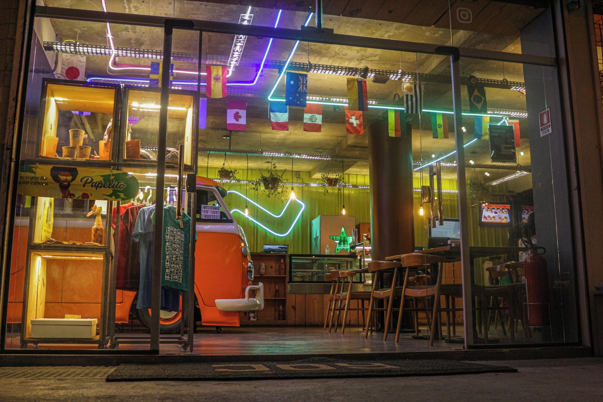 Varios Joy Hostel