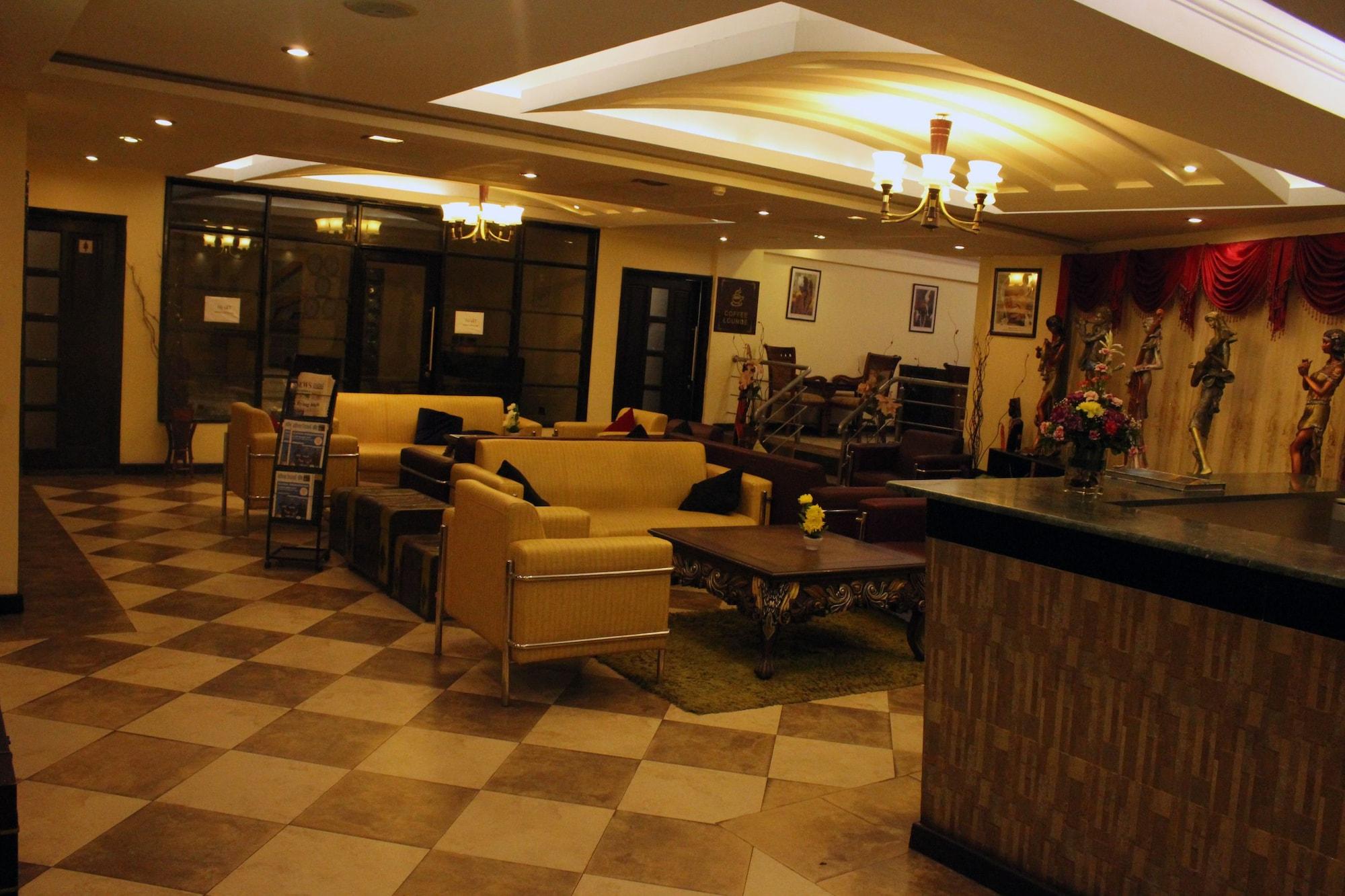 Vista Lobby Hotel Sapphire