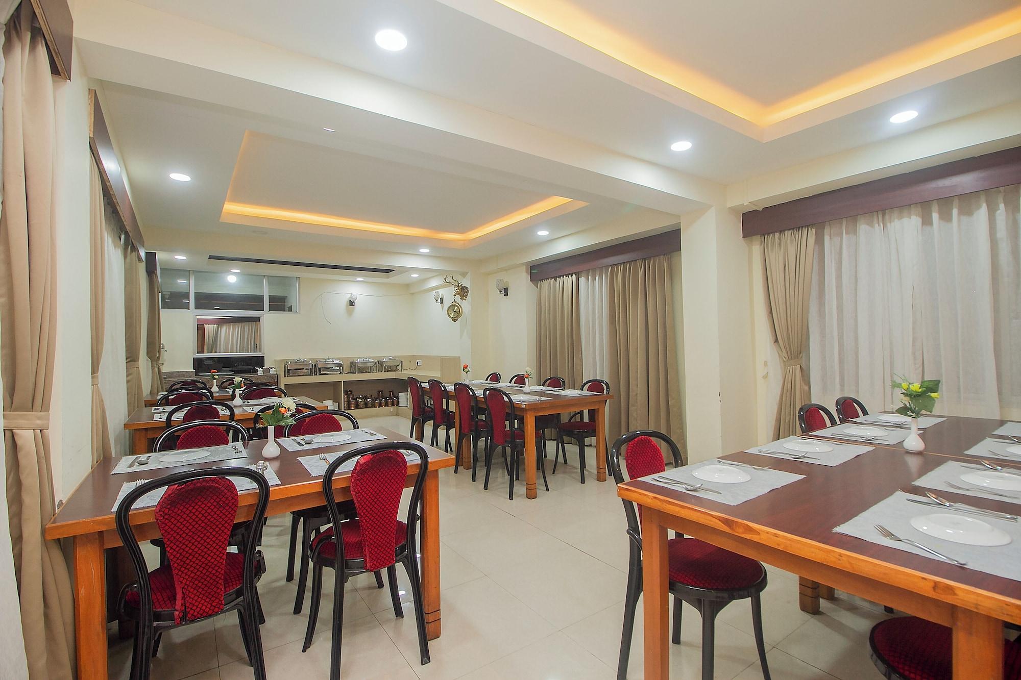 Restaurant Golden Oren Hotel and Spa