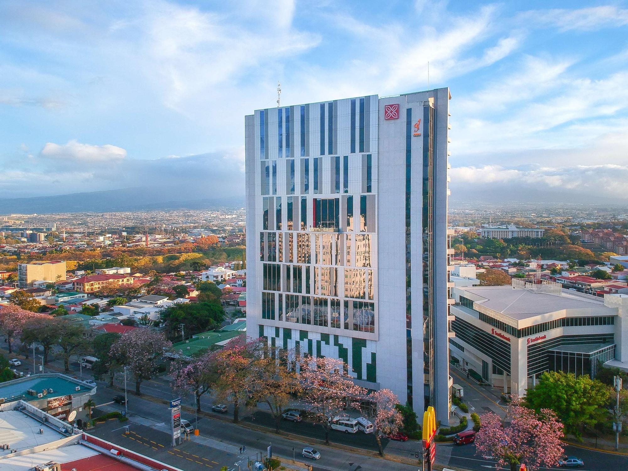 Vista Exterior Hilton Garden Inn San Jose La Sabana