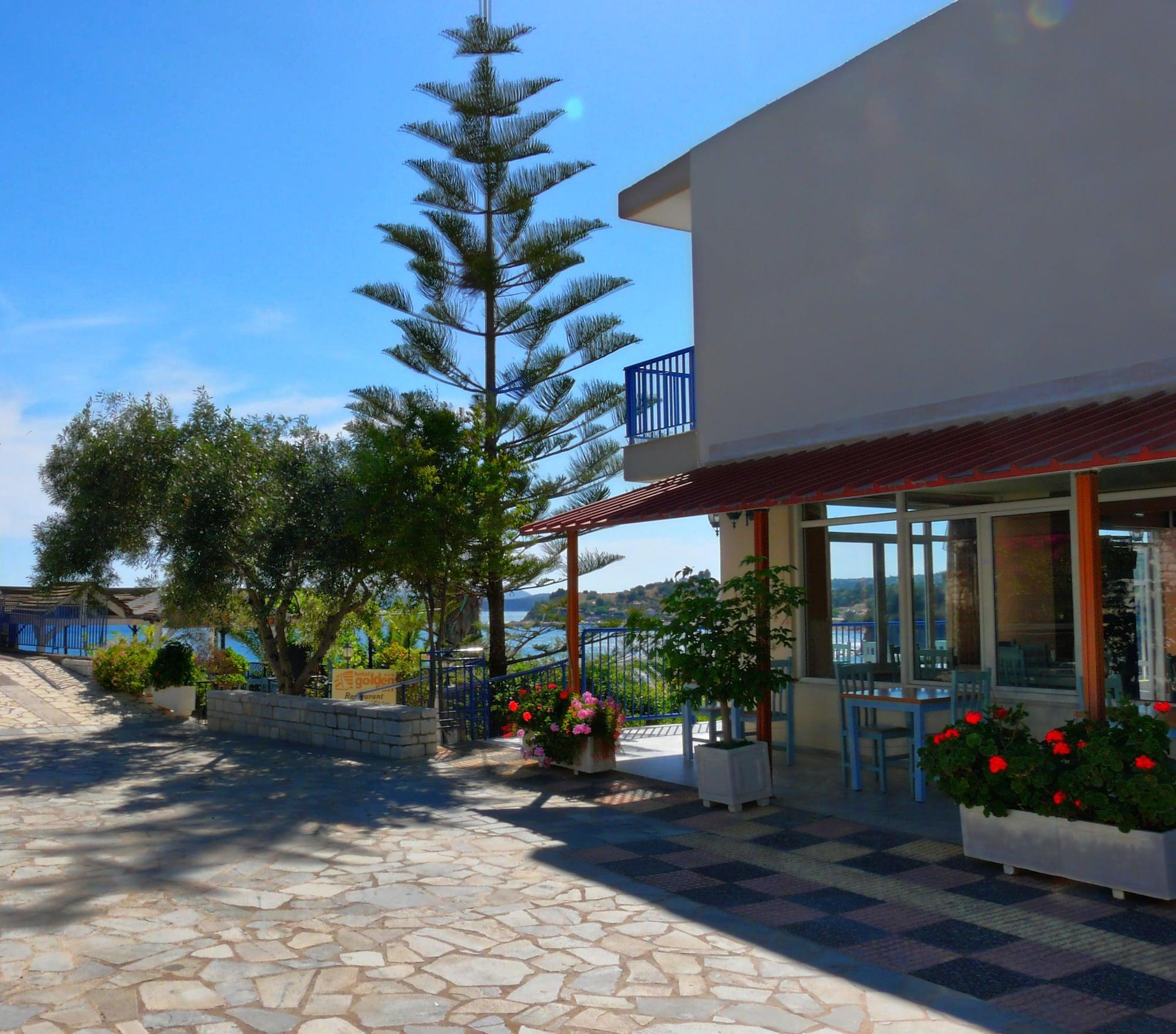 Vista Exterior Hotel Golden Sun