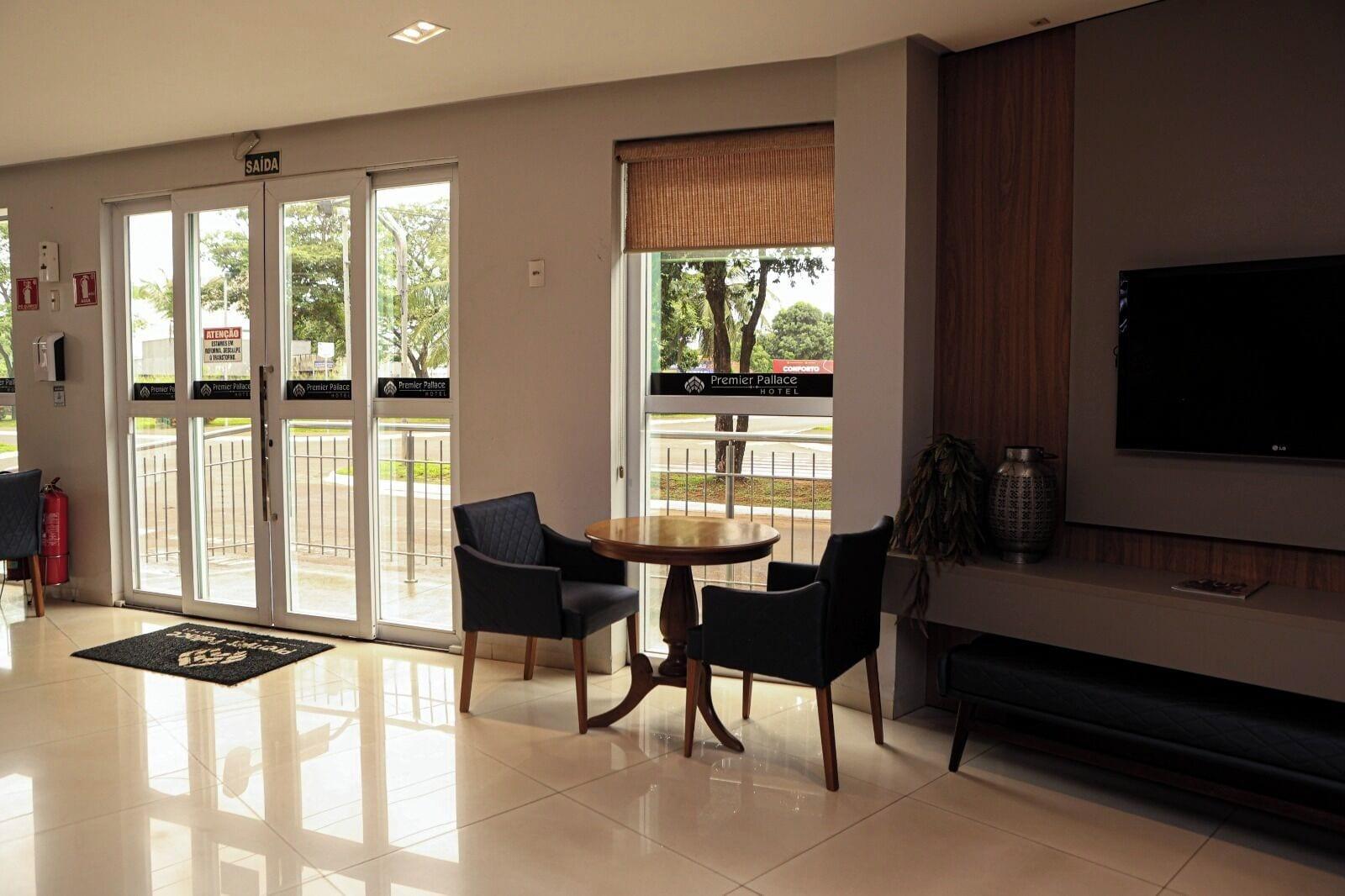 Vista Lobby Premier Pallace Hotel