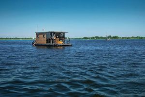 Alquiler Vacacional - Nice Houseboat in Kinrooi for Rent